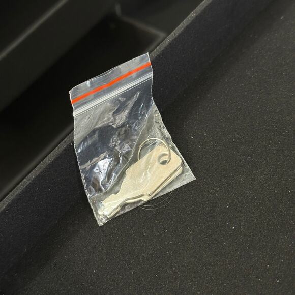 Large Makeup Train Case Cosmetics Organizer Portable Extendable Tray Matte Black - Picture 10 of 11